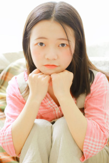 叶璇走光
